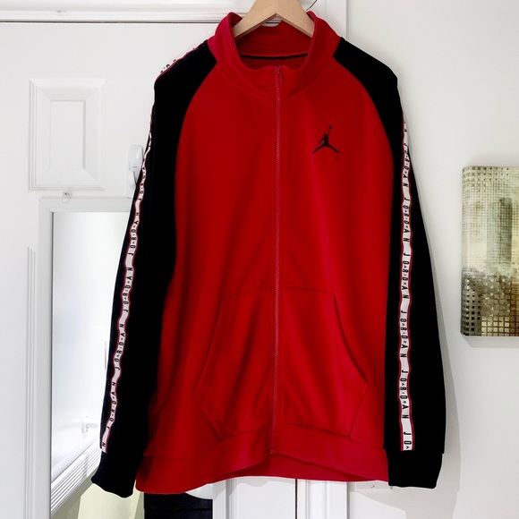 Air Jordan Jacket - Picture 2 of 8